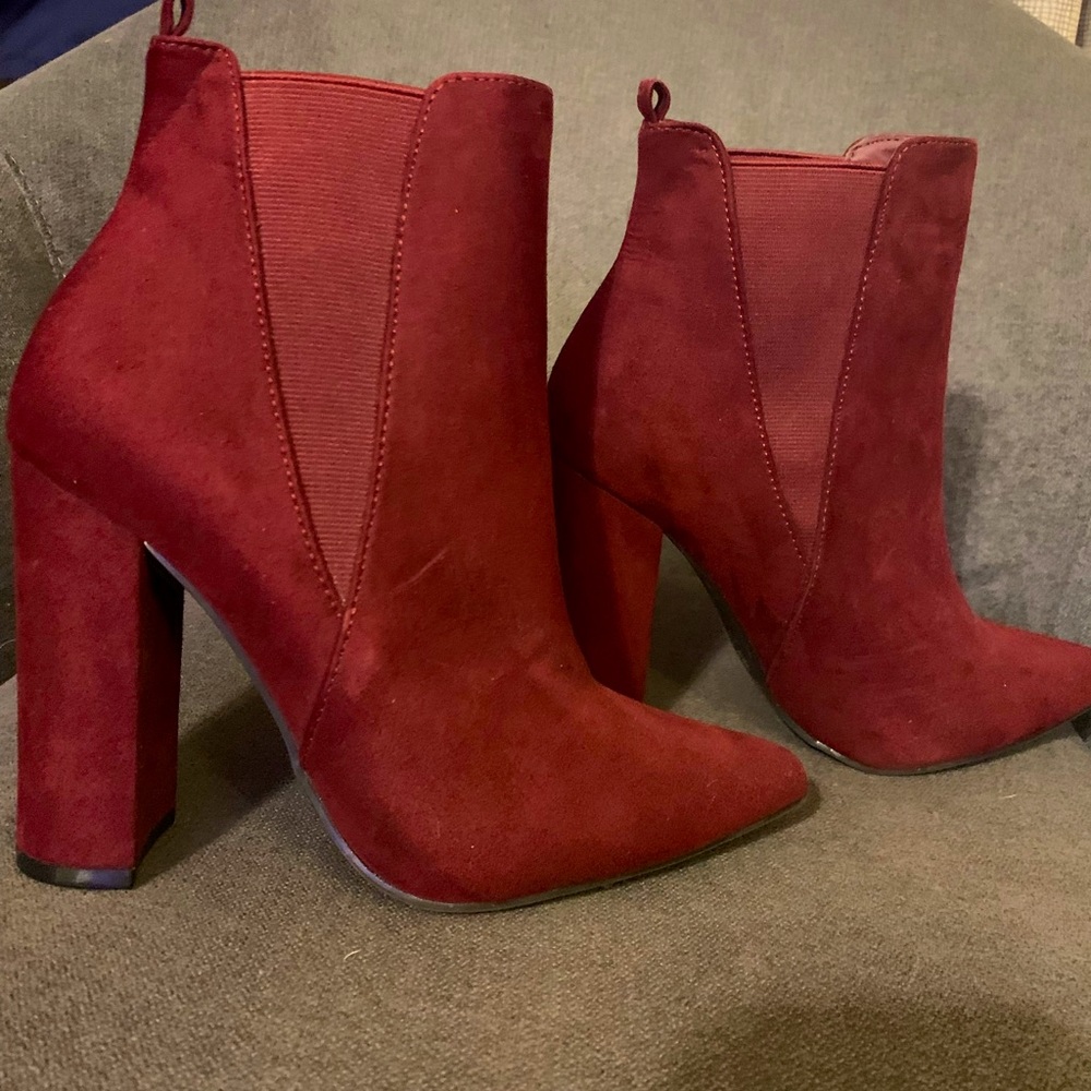 CharlotteRusse AnkleBoots SuedeSlideOn w/BlockHeel